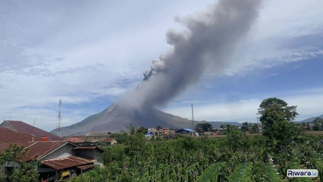 Erupsi Gunung Sinabung tanggal 31 Agustus 2926